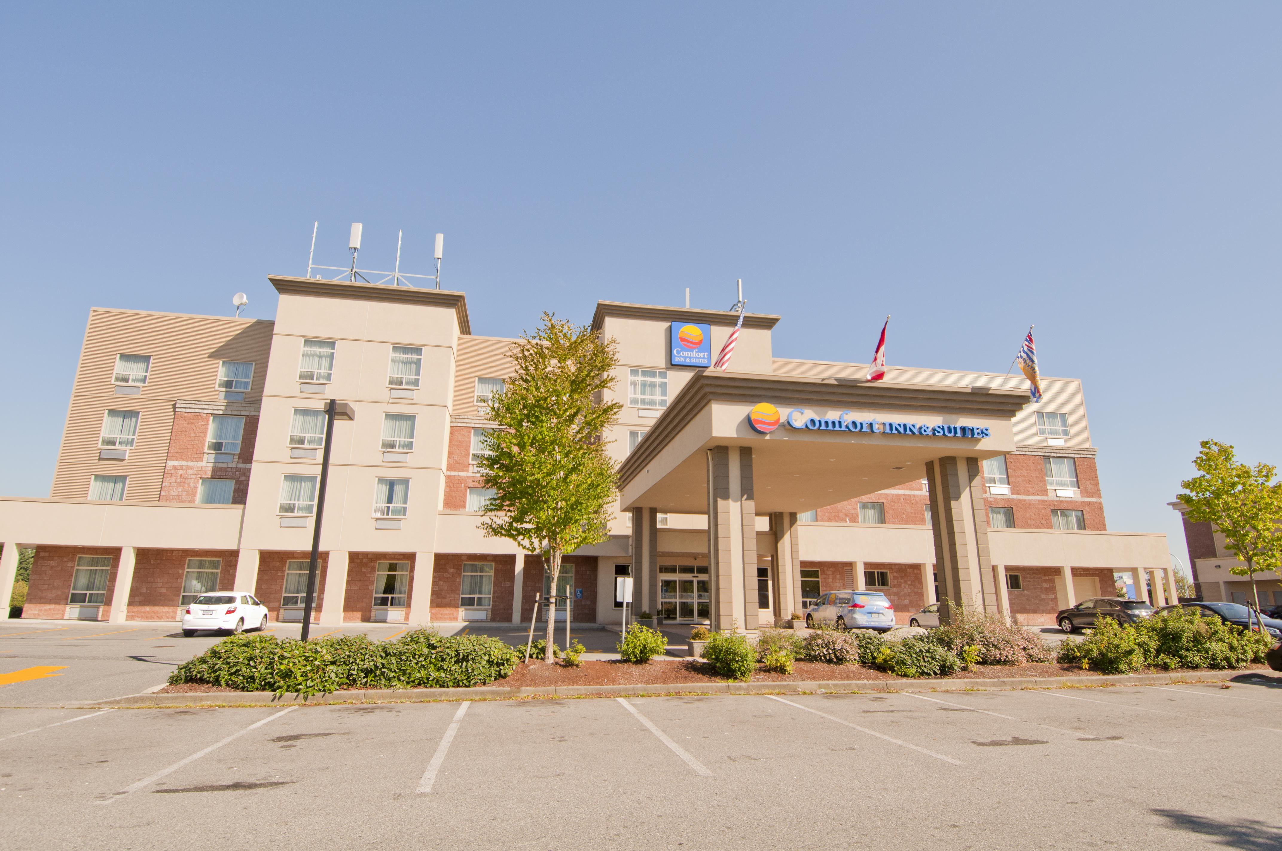 Comfort Inn & Suites Суррей Экстерьер фото