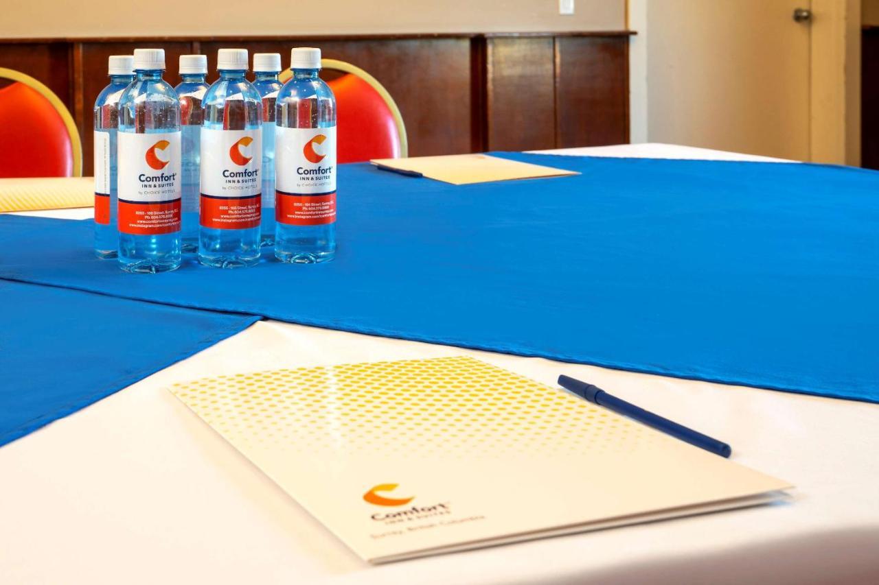 Comfort Inn & Suites Суррей Экстерьер фото